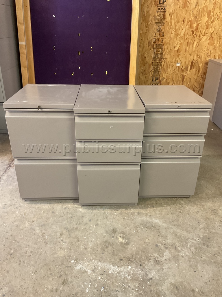 3-Small Rolling File Cabinet Lot #4685 — photo 1