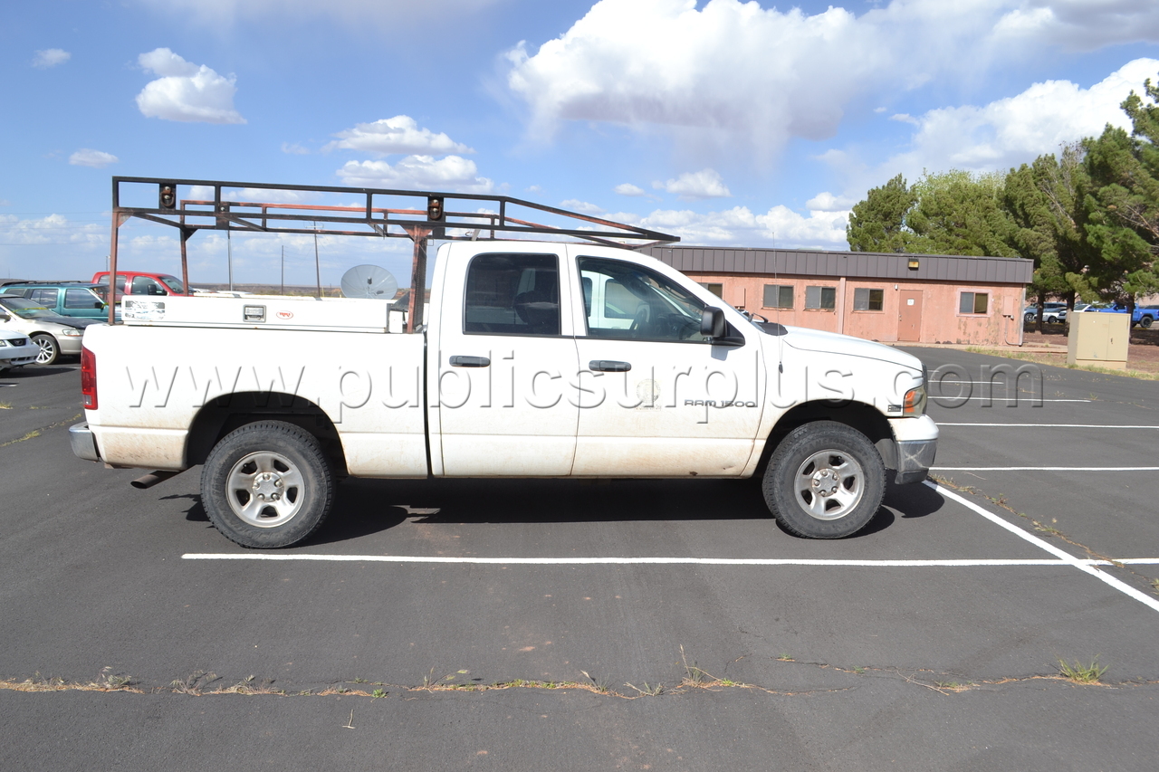 2003 Dodge Ram 1500 CrewCab 4x4 — photo 1