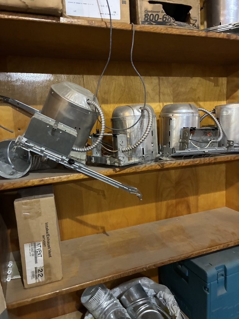 5 Residential Can Lights — photo 1