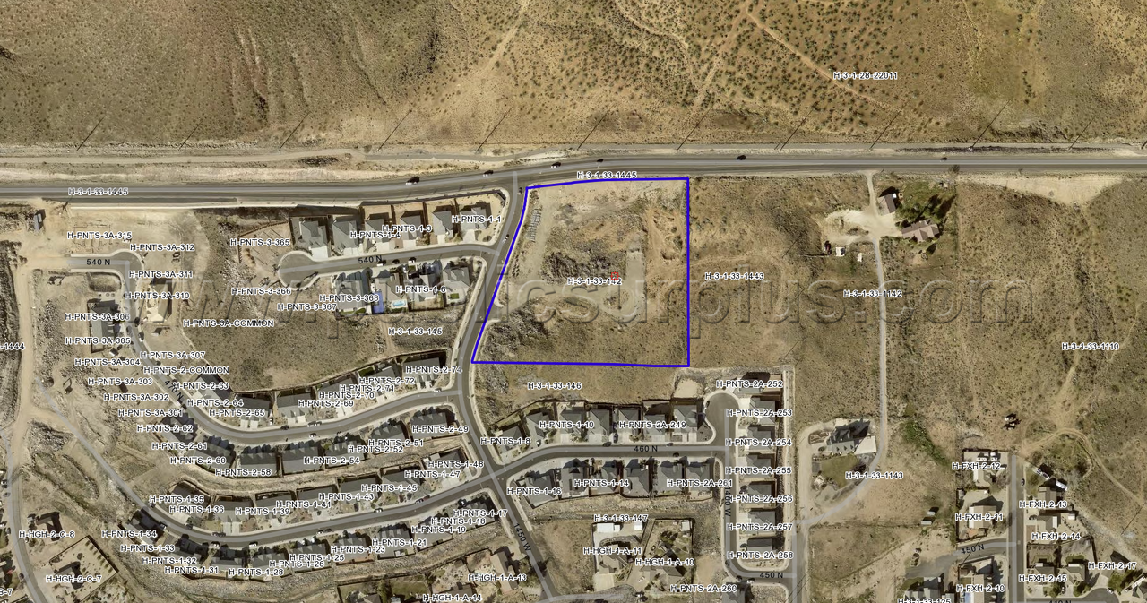 H-3-1-33-142 — photo 1