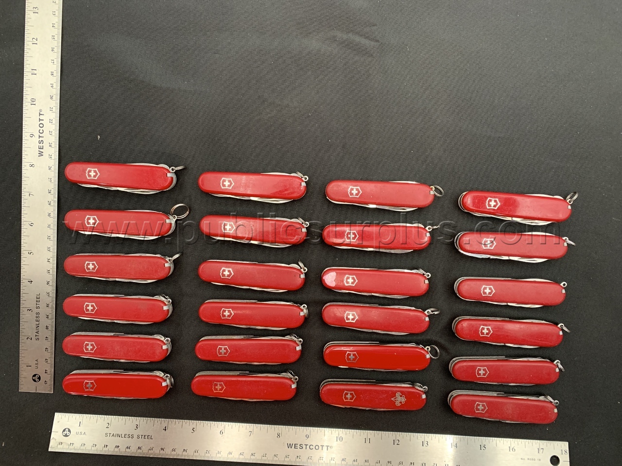 Victorinox Pocket Knives - Shipping $14.99 /KK — photo 1