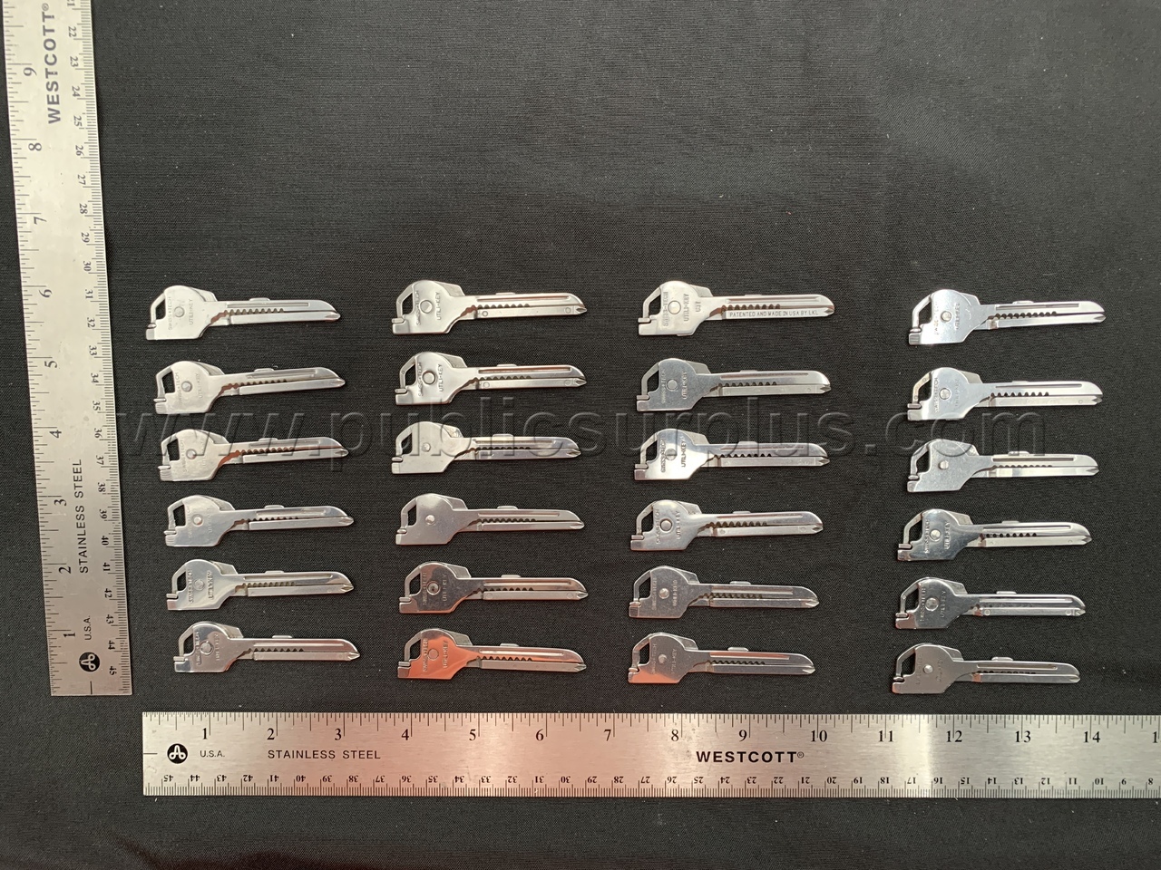 Utili-Key Knives - Shipping $14.99 /KK — photo 1