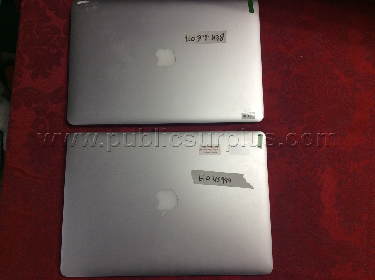 LOT OF (2) APPLE MACBOOK LAPTOPS - SOLD AS IS - 514 — photo 1
