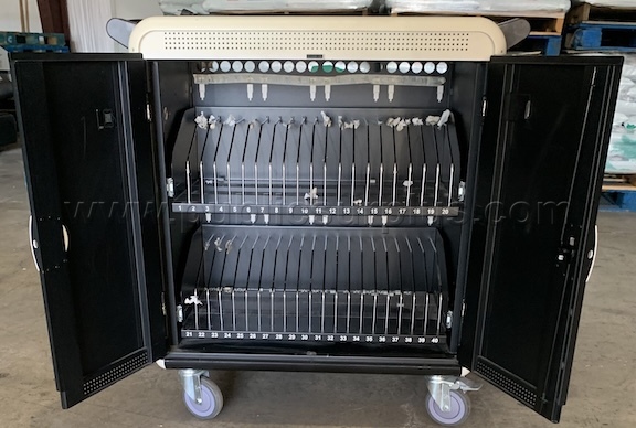 Charging Cart with power — photo 1