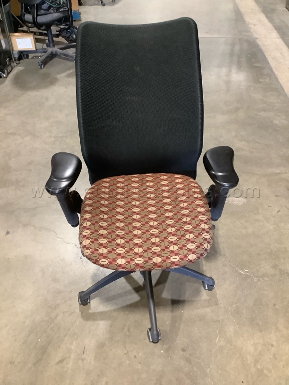 7858 - Office Chair — photo 1