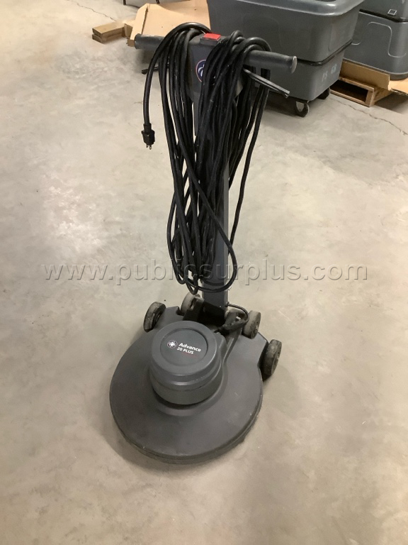 7863 - Floor Buffer — photo 1