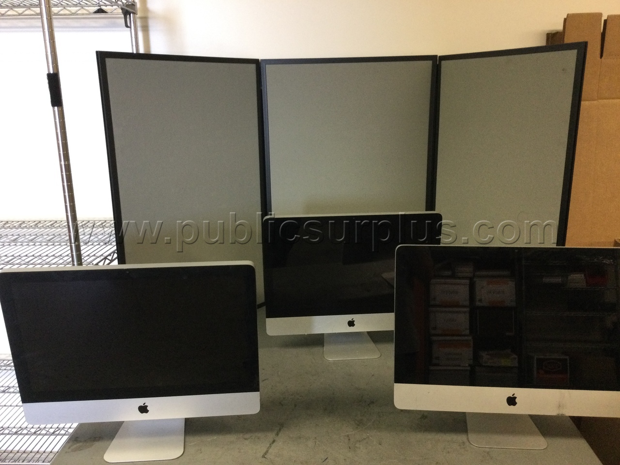 Lot of 3 Used iMacs — photo 1