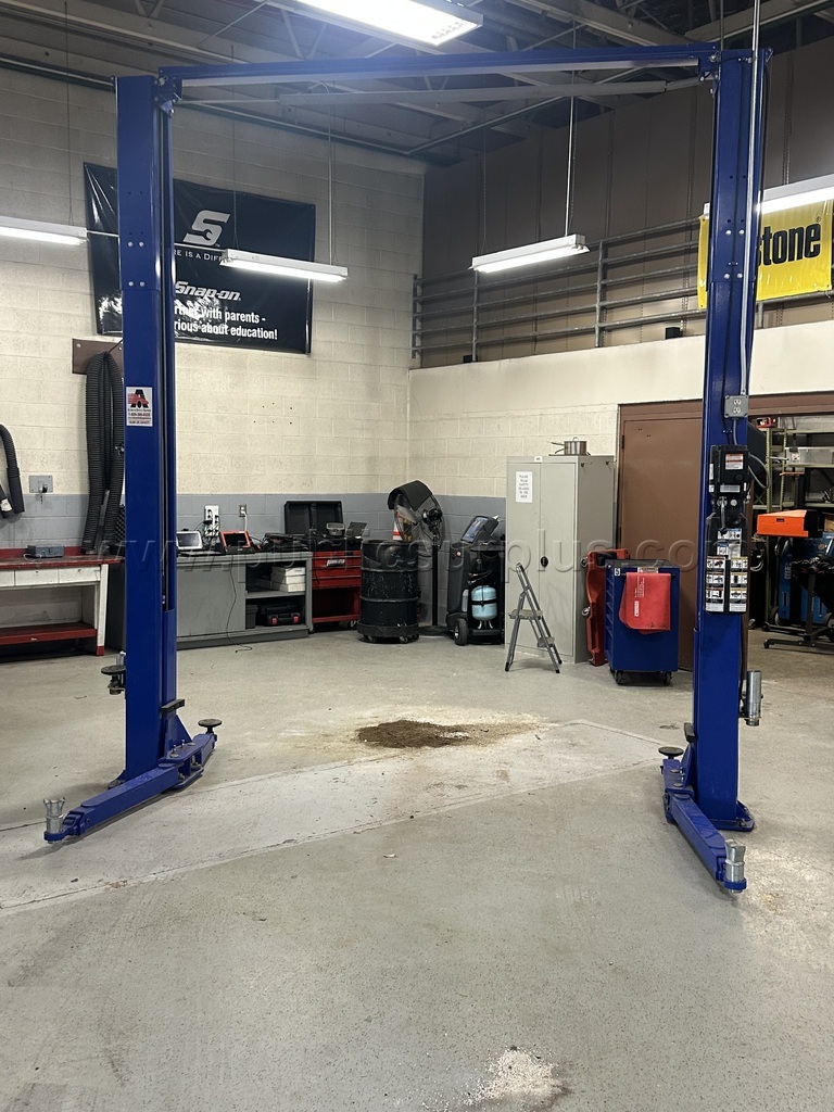 10000 Capacity Quality Lift (4866) — photo 1