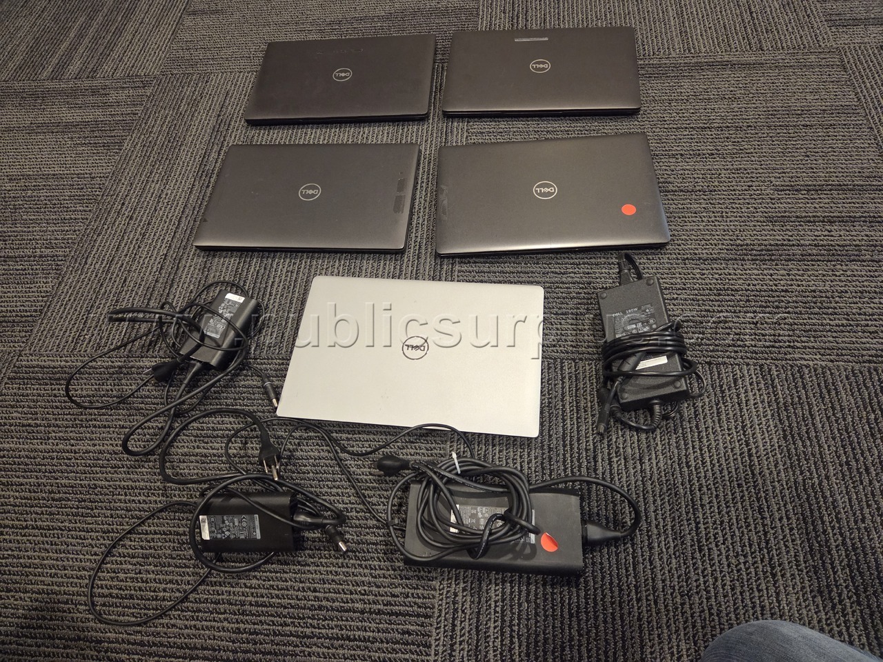 (5) Dell Latitude Laptops — photo 1