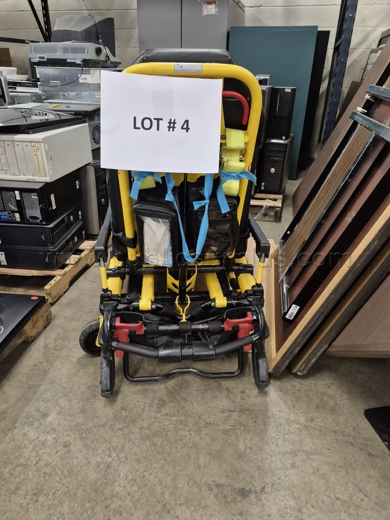 LOT #4 STRYKER STRETCHER — photo 1