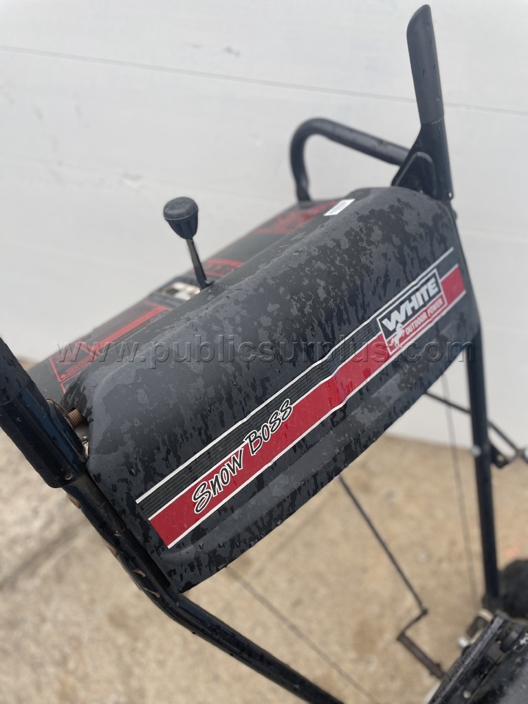 Snow Blower — photo 1