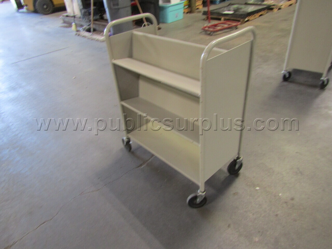 LIBRARY CART #3 — photo 1