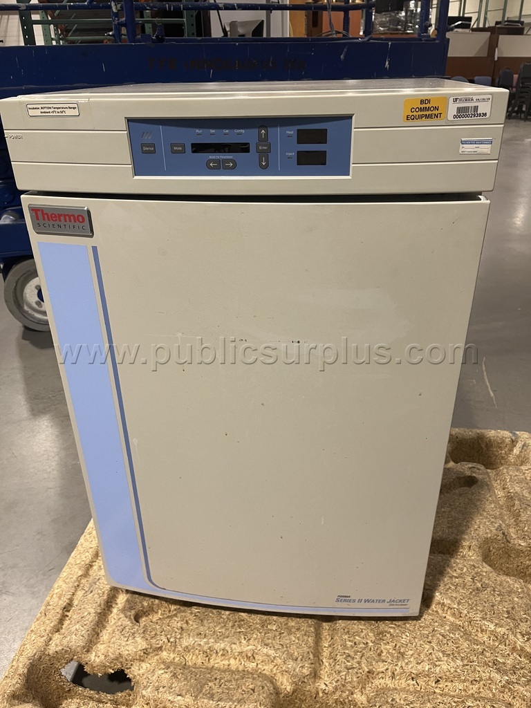 Thermo Scientific Forma Series II Water Jacket C02 Incubator - BB4 -CF — photo 1