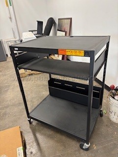 Media Cart — photo 1