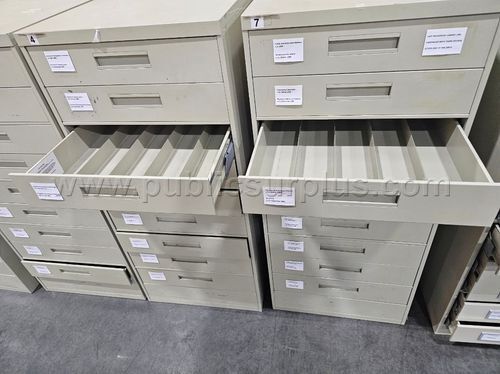 Metal Cabinets (218829 AJ) — photo 1