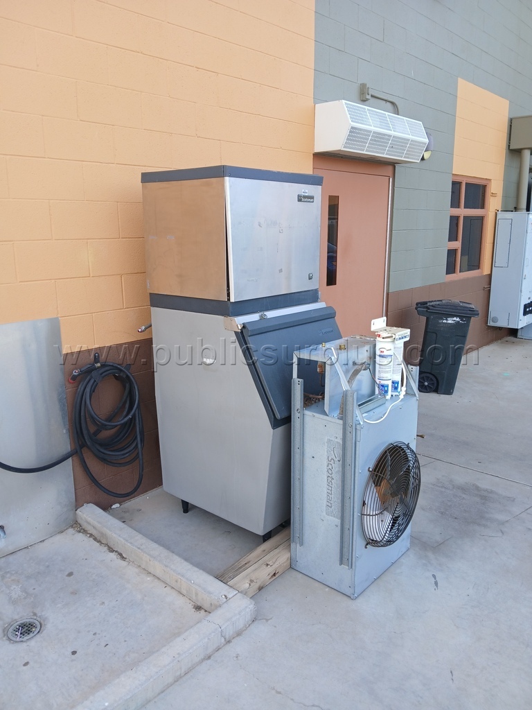 Scotsman Ice Machine — photo 1