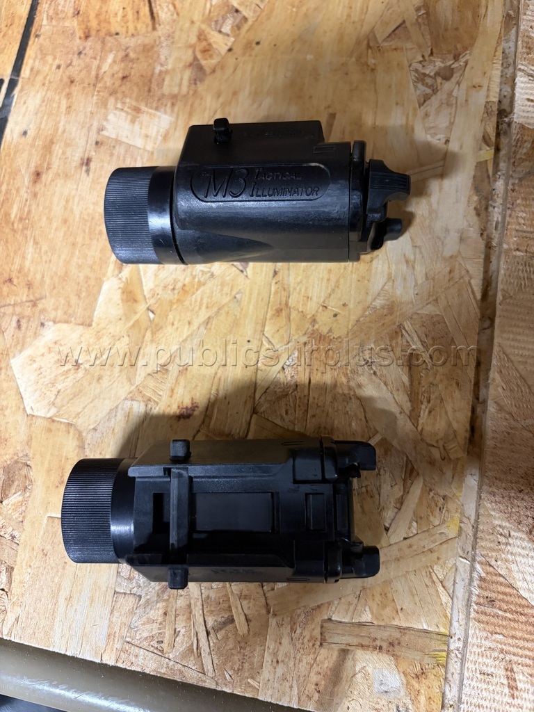 Streamlight M3 weapon light — photo 1