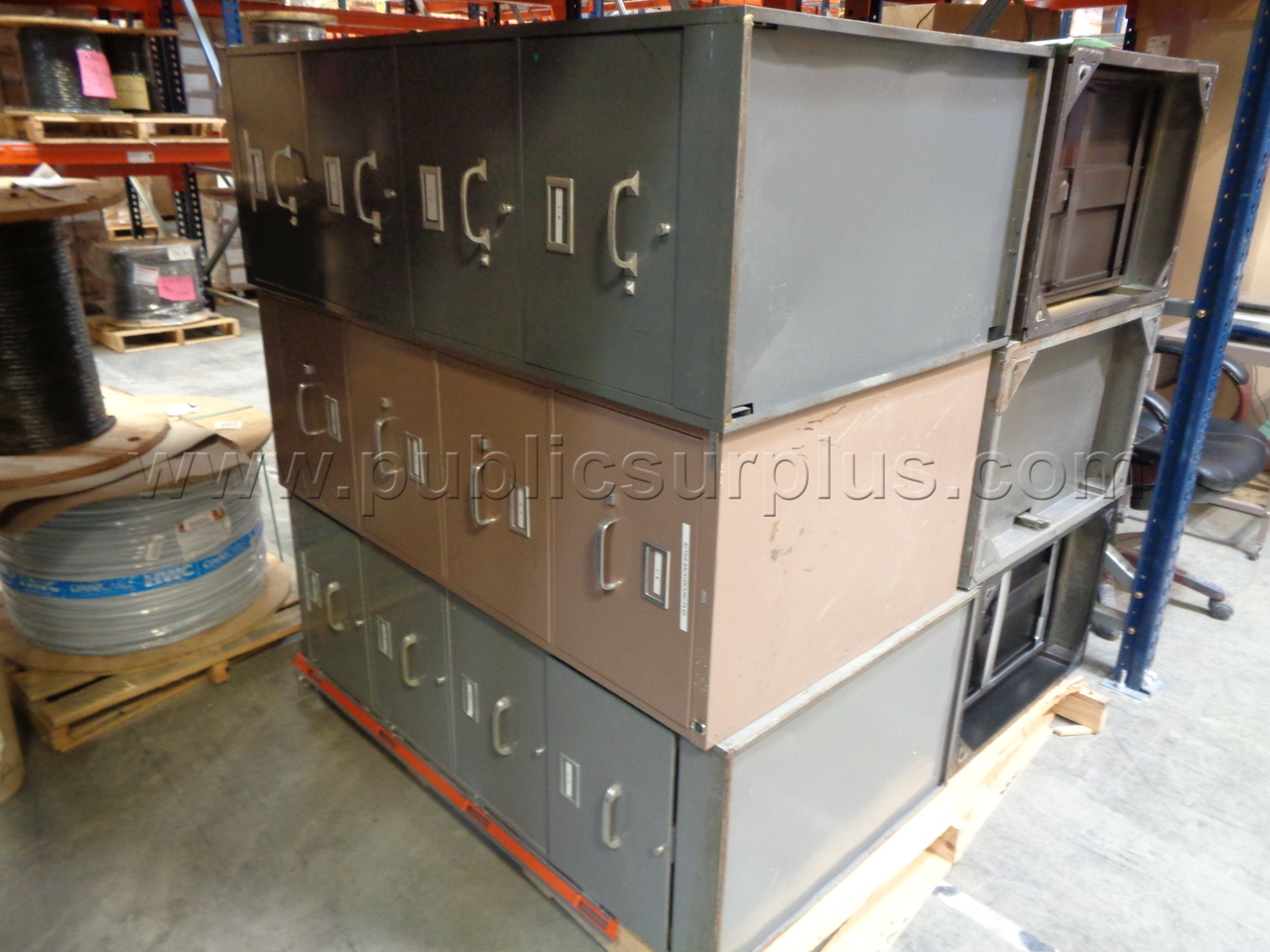 101/13311- 11 Filing cabinets *No shipping* — photo 1