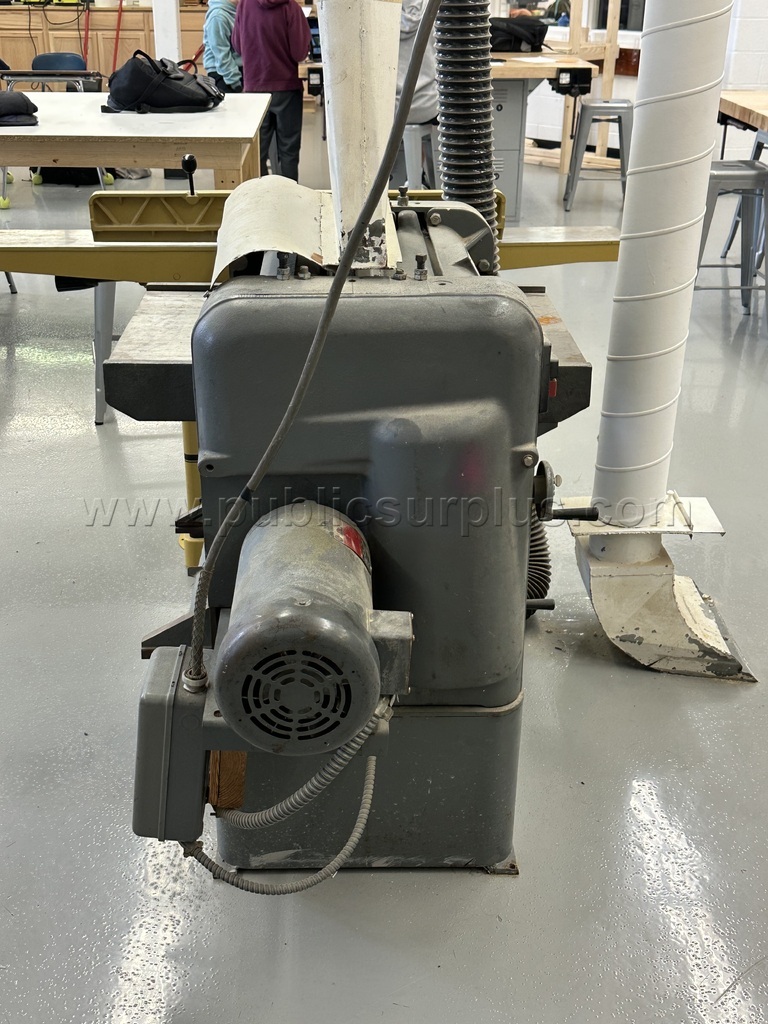 Delta Rockwell 18" wood planer — photo 1