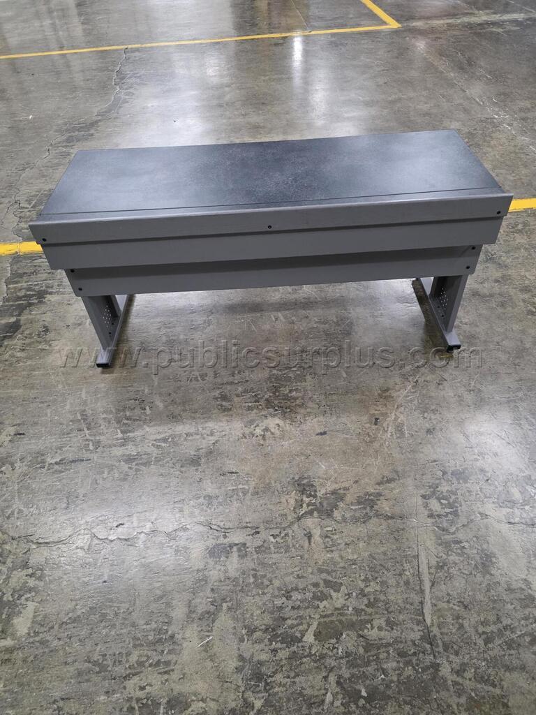 Flip-Top Computer Table — photo 1