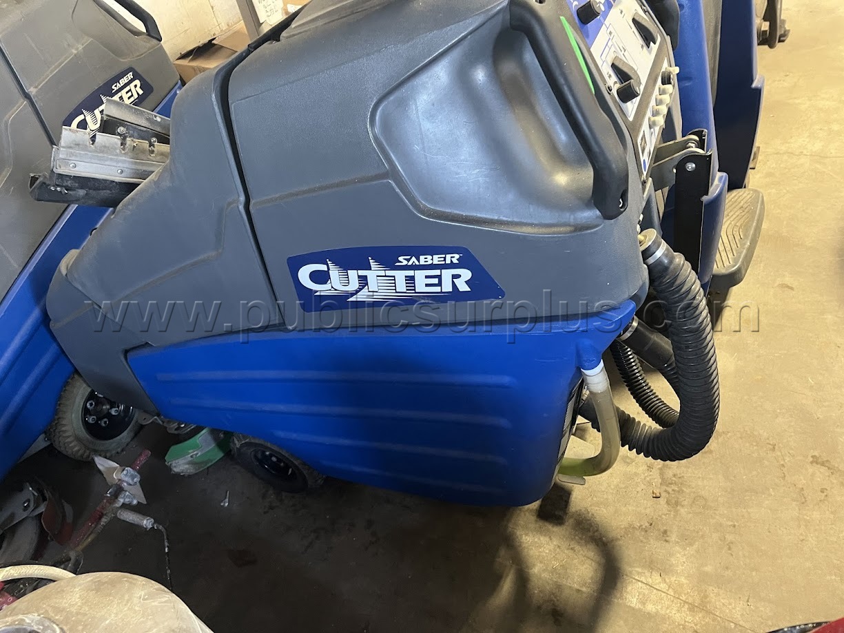 Sabre Cutter floor scrubber - #9 — photo 1
