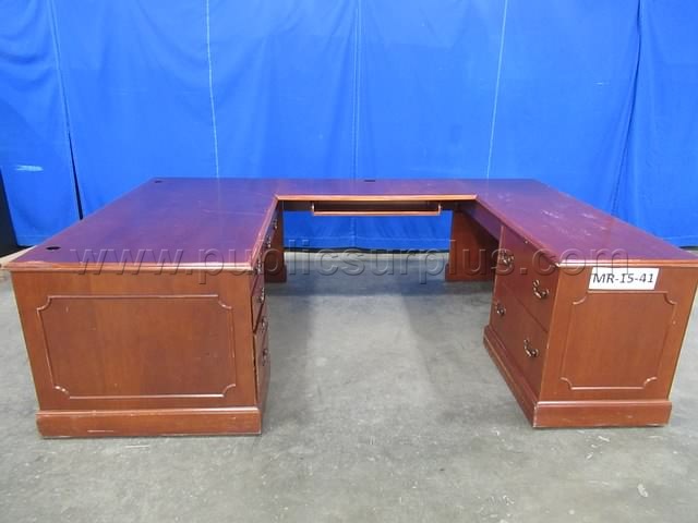 U-SHAPED DESK * MR-15-41 (R43A) — photo 1
