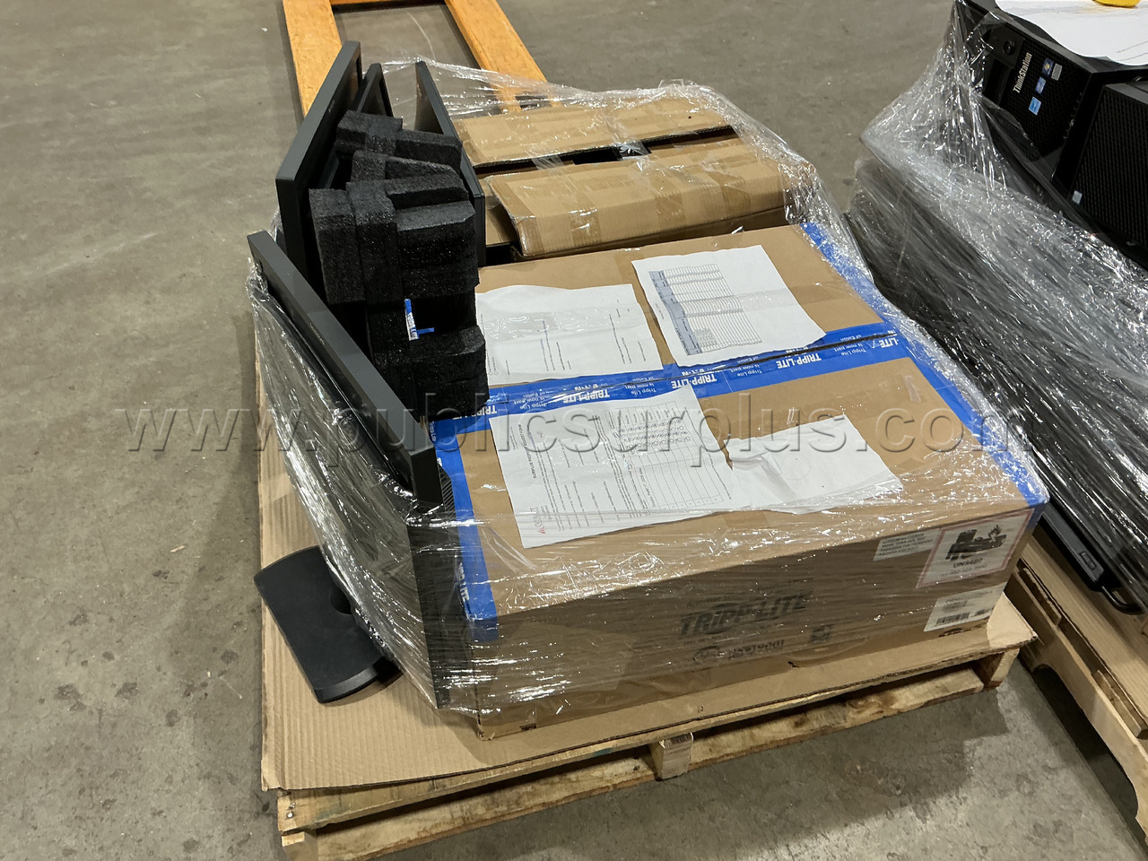 Monitors (19) — photo 1