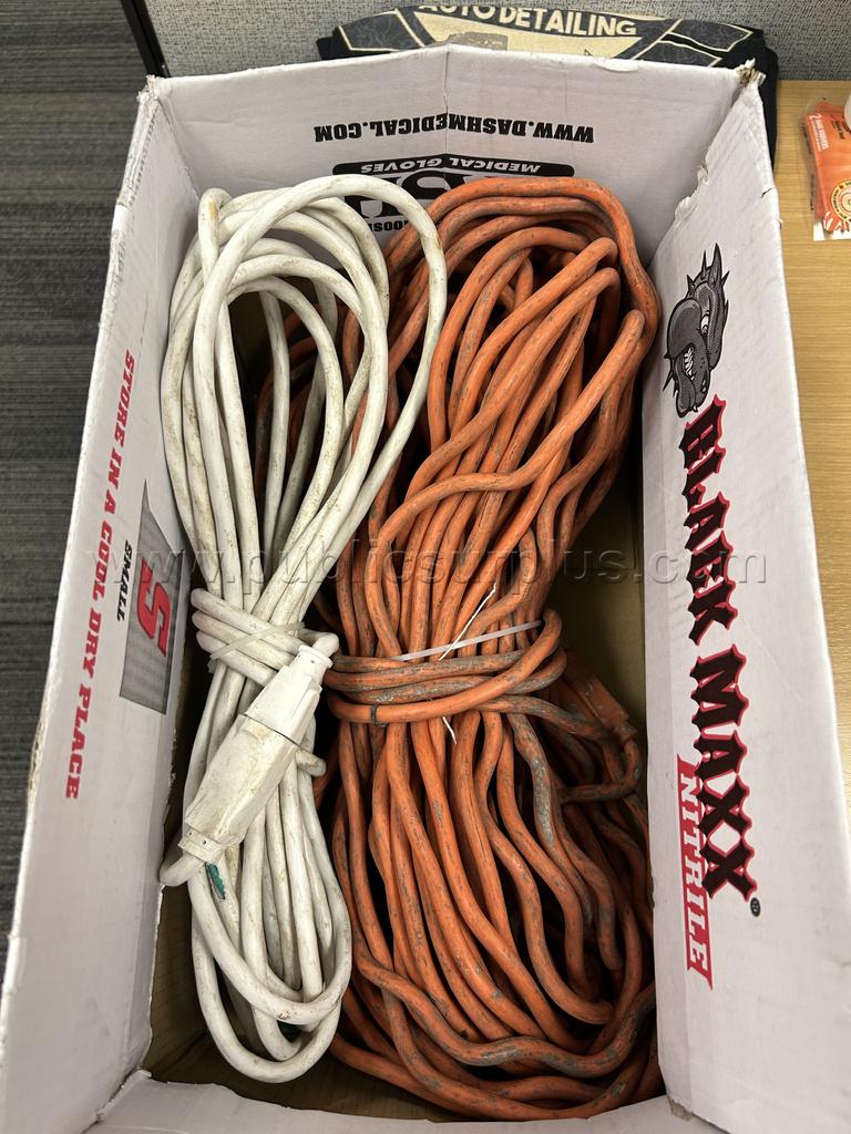 Extension Cords — photo 1