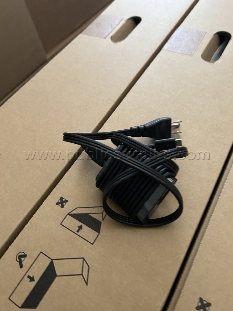 Lot 72 - Dell 30W USB-C AC Adapters — photo 1