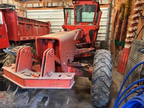 Road Grader — photo 1