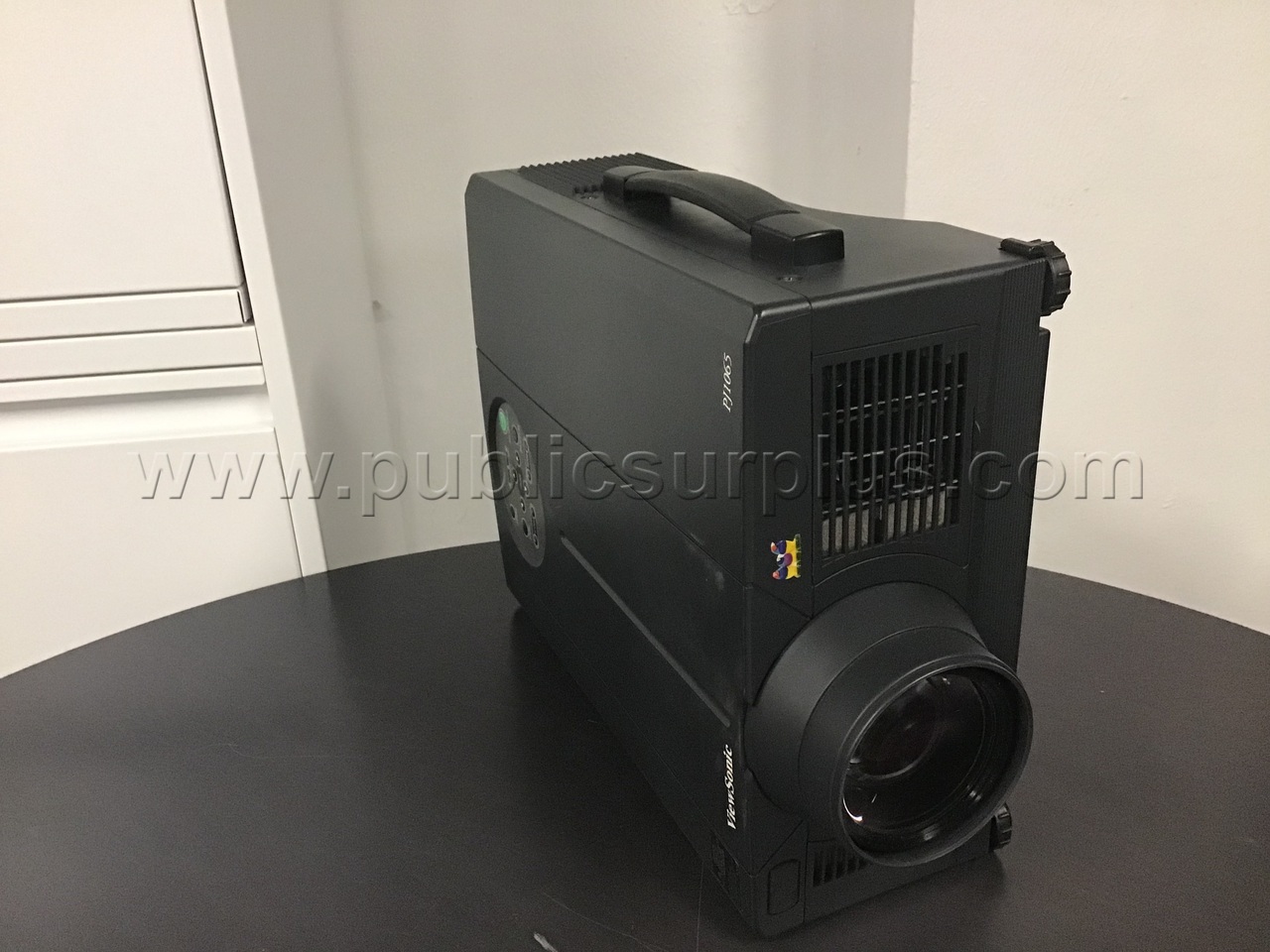 Projector - ViewSonic PJ1065 — photo 1