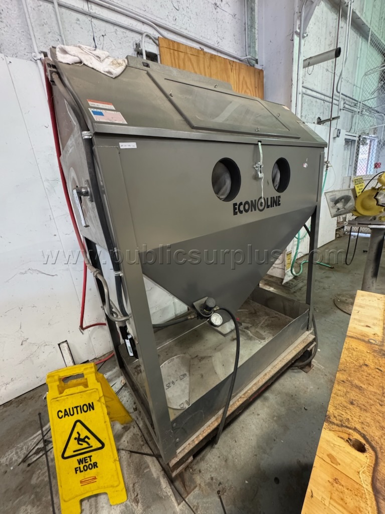 Abrasive Blast Cabinet, Econoline — photo 1