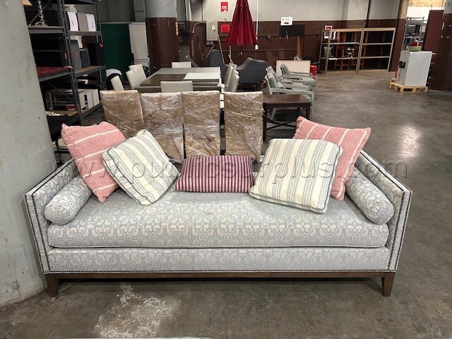 High end couch — photo 1