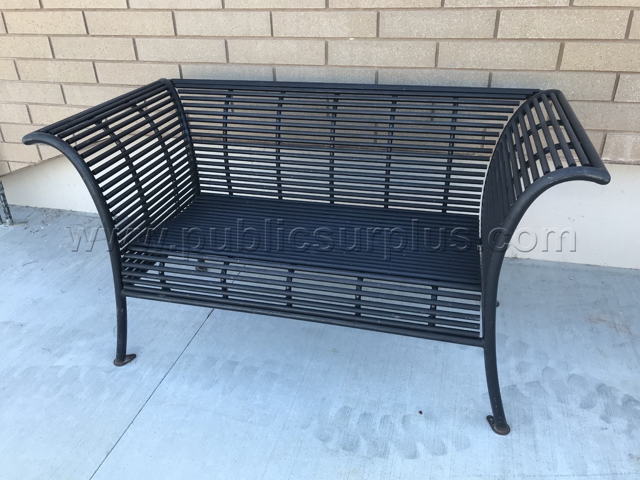 Black Steel Outdoor Bench (A) — photo 1