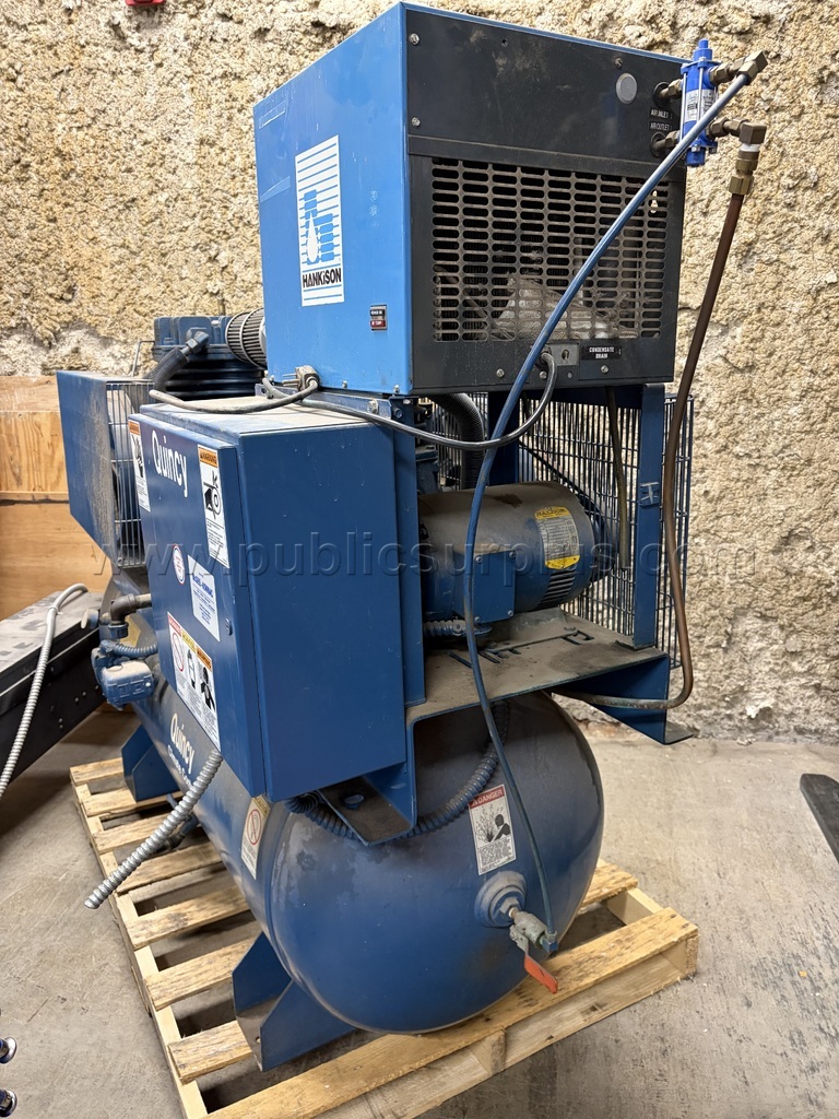 AIR COMPRESSOR — photo 1