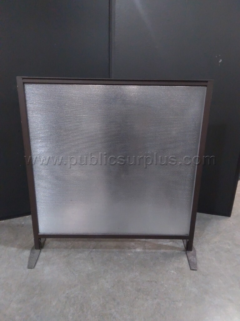 Portable glass room divider — photo 1