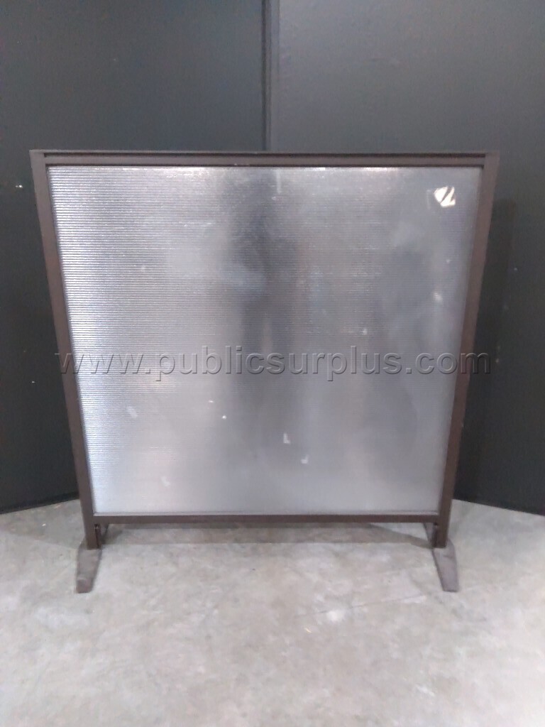 Portable glass room divider — photo 1