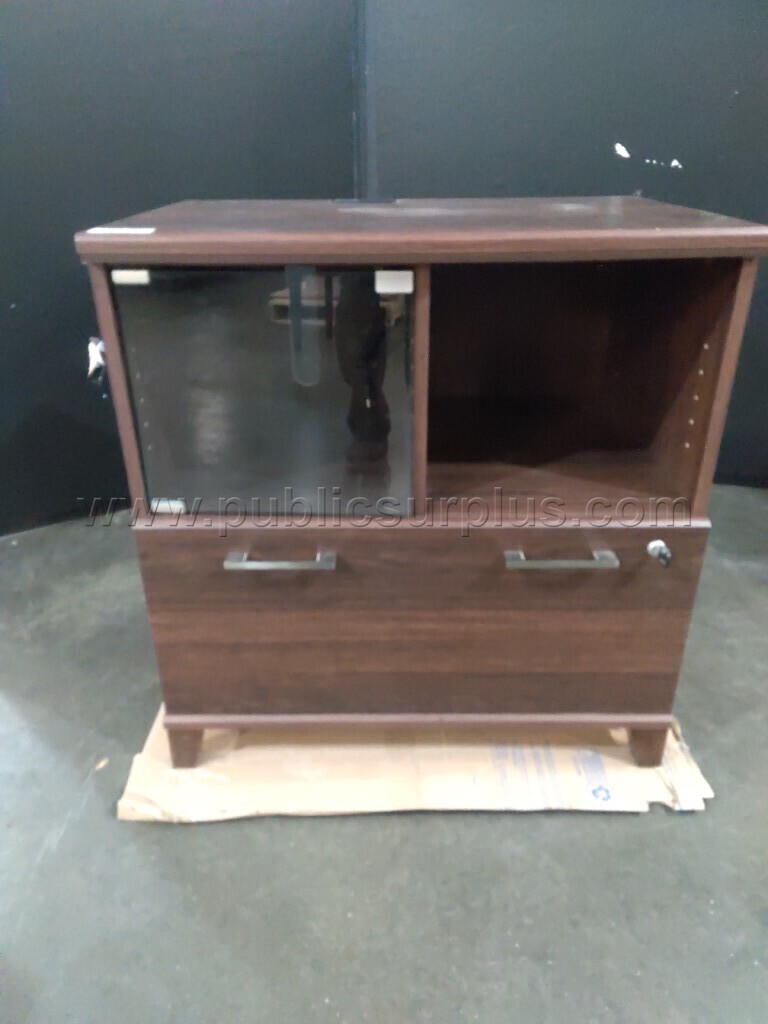 Wood cabinet with power — photo 1