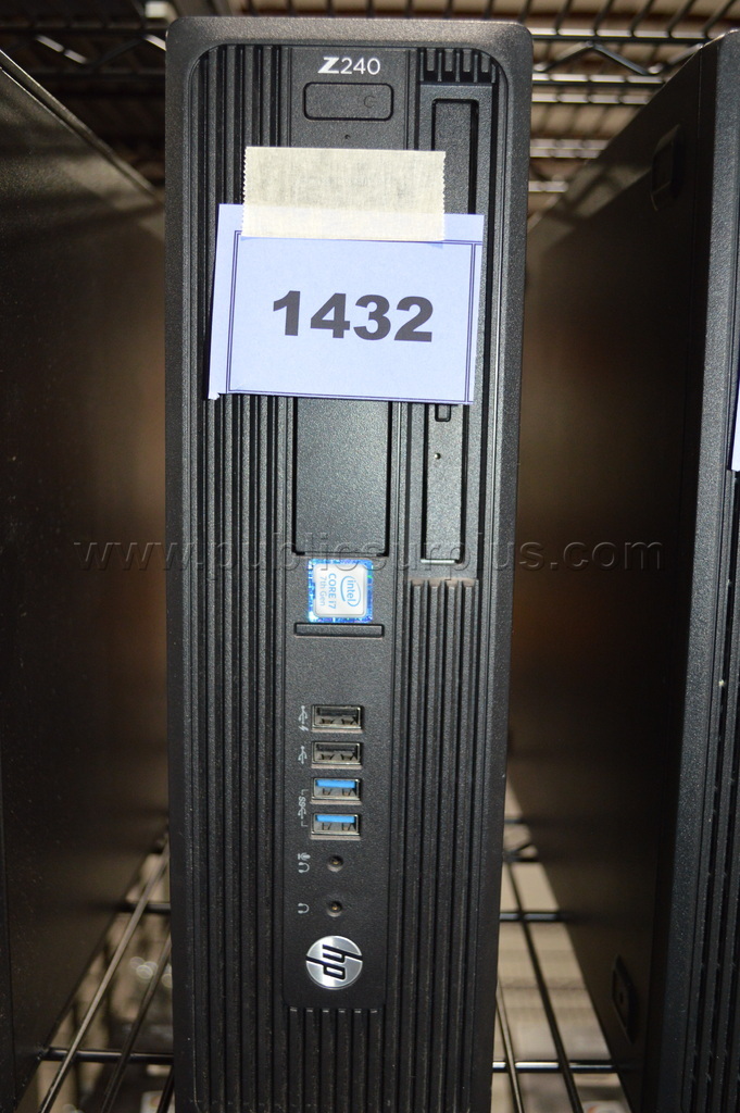 Z240 Desk Top Computer (Unknown Condition) ~1432~ — photo 1
