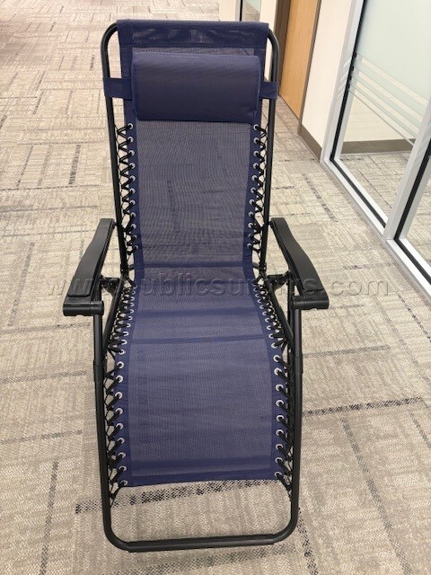 ZERO GRAVITY LAWN CHAIRS — photo 1