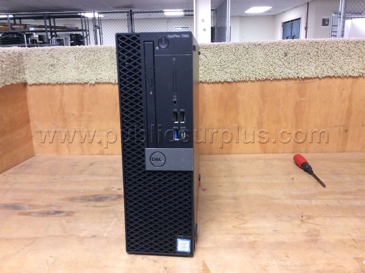 LOT OF (10) DELL DESKTOP COMPUTERS  AND (3) AIO DELL COMPUTERS- SOLD AS IS - 553 — photo 1