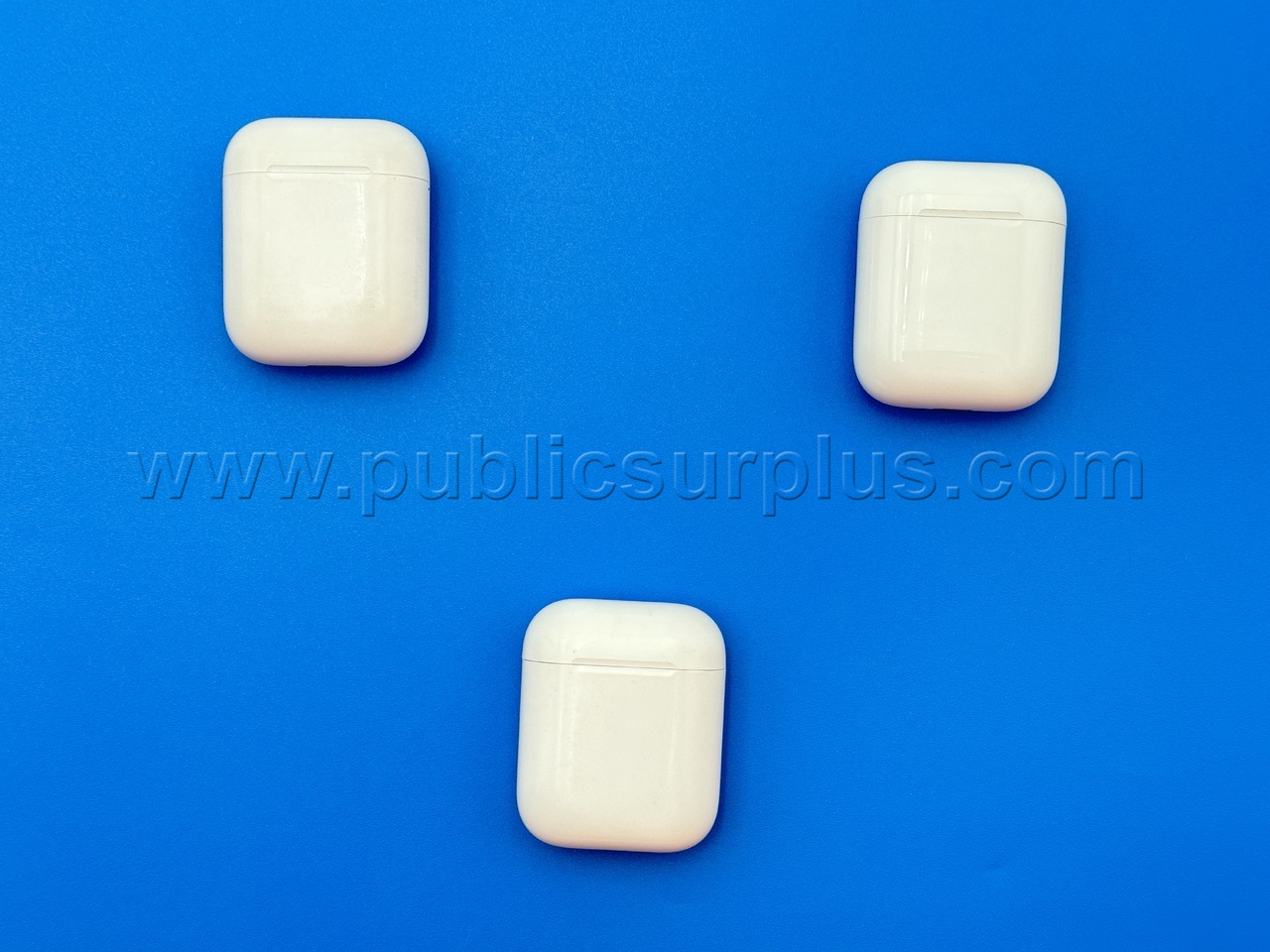 3 Apple AirPods  (T) - Shipping $9.99 /RA — photo 1