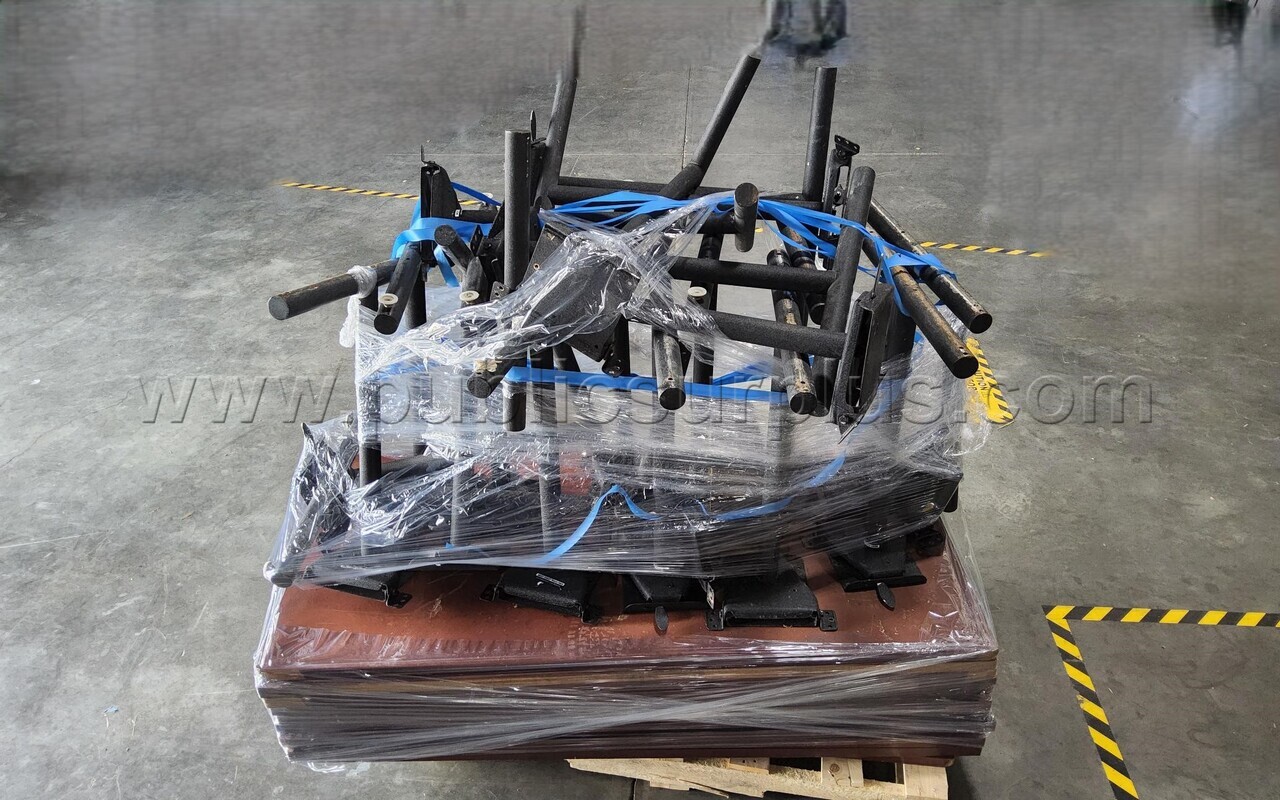 LOT OF 11 TABLES — photo 1