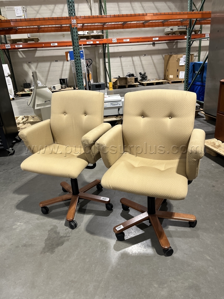 Upholstered Rolling Office Chairs- Building 811-104-ZW — photo 1