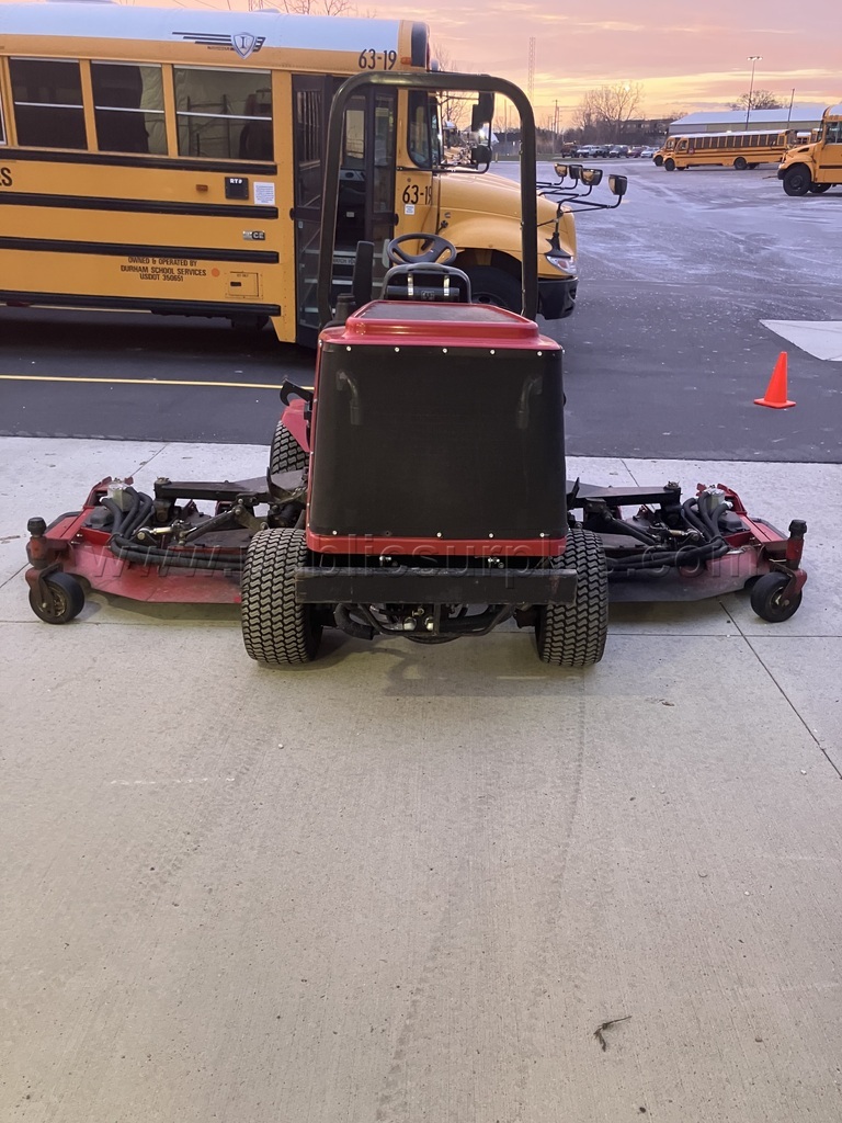 Toro Groundmaster 4000 — photo 1