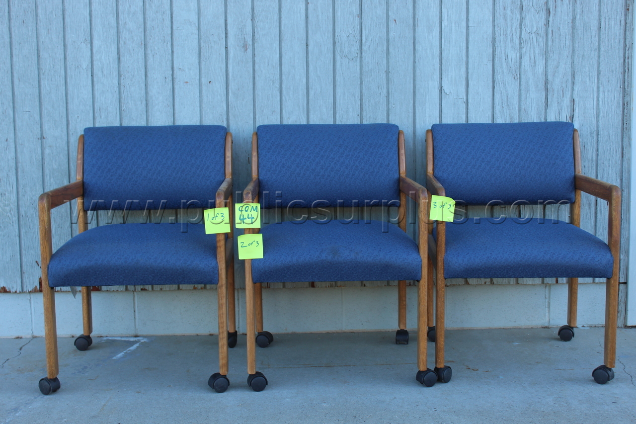 COM#44 -Rolling Office Chairs (Lot of 3) — photo 1