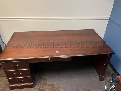 Desks (218602 NM) — photo 1