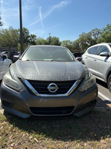 2017 Nissan Altima — photo 1