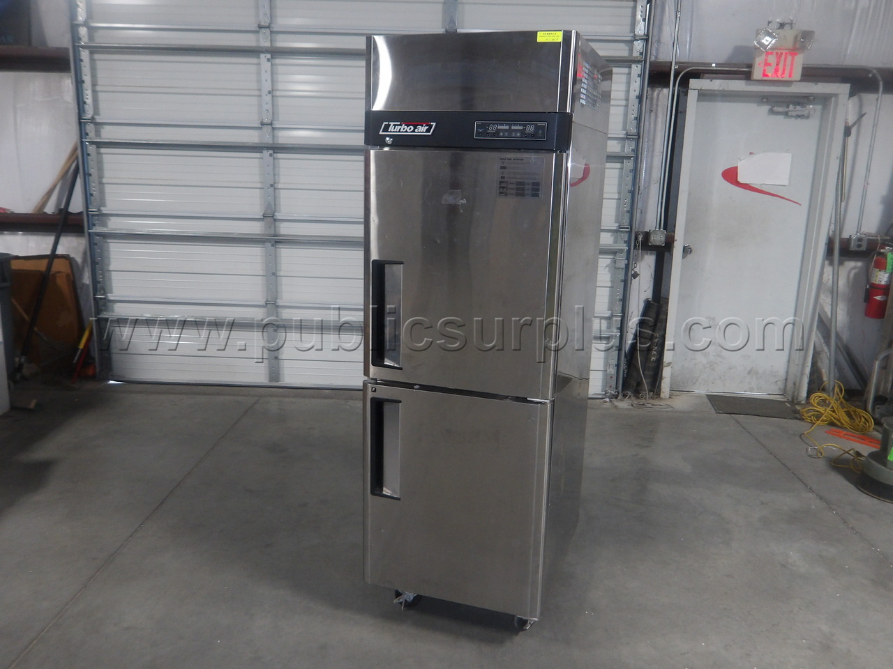 Refrigerator/Freezer Combo — photo 1