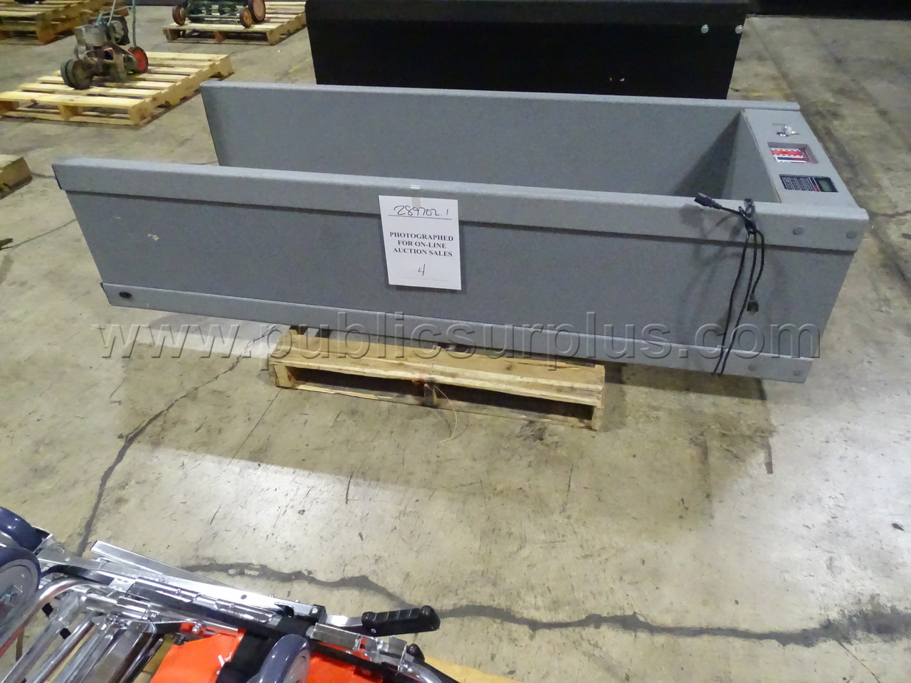 Metal Detector — photo 1